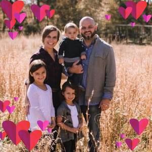 Meet your Posher, April